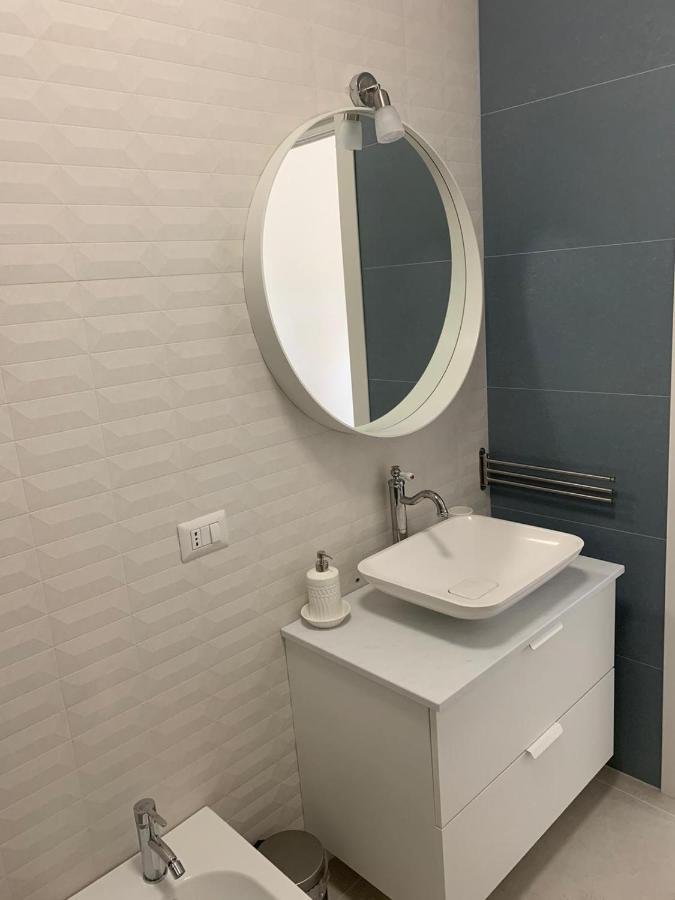Romeo&Giulietta Apartment Монополи Екстериор снимка